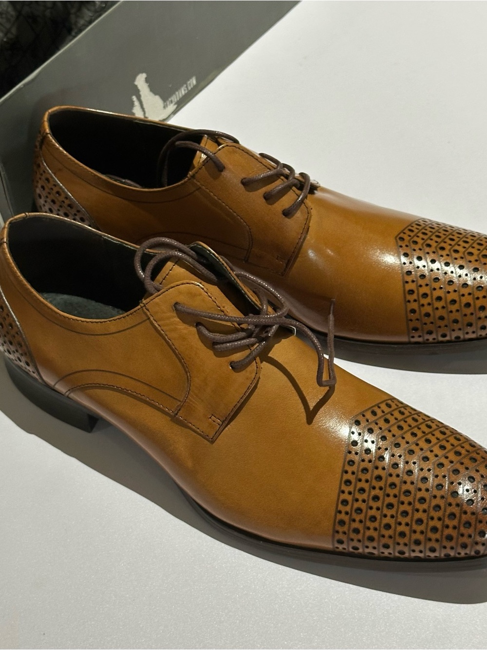 Stacy Adams Tan Leather Perforated Cap-Toe Dress Oxfords
